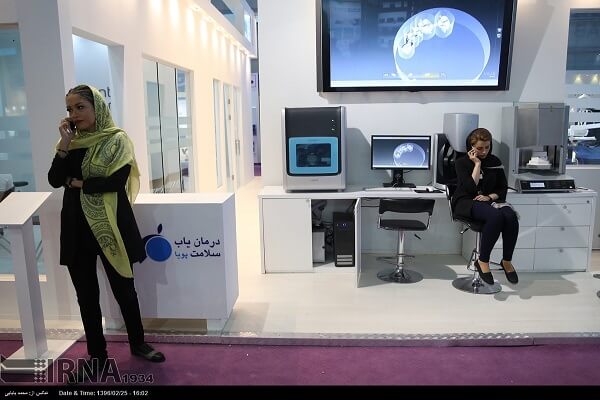 استفاده از تلفن همراه در کنگره پزشکی فقط در زمان ضرورت مجاز است.